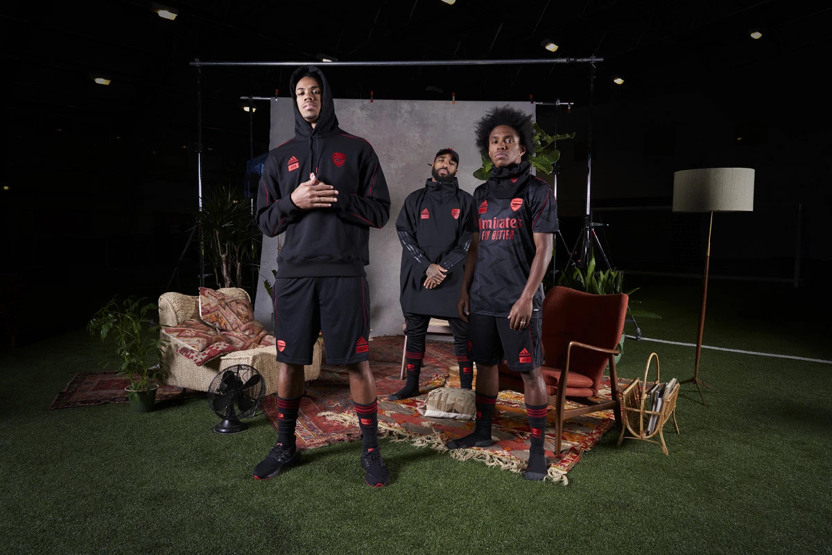 post card H22604_SET1_SS21_FB_ACLUBS_Arsenalx424_Gabriel[adidas]_Lacazette[non adidas]_Willian[non adidas]_294.webp